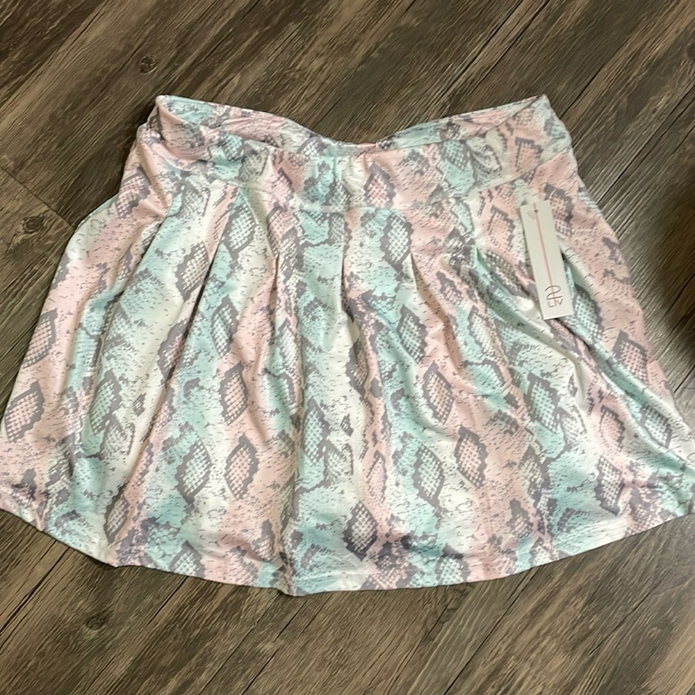 2 LV